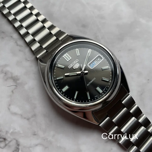 Seiko 5 Automatic Black Dial Day Date Men's Watch- SNXS79K1 - Image 2