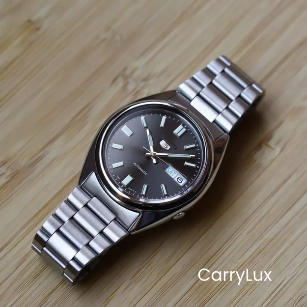 Seiko 5 Automatic Black Dial Day Date Men's Watch- SNXS79K1 - Image 4